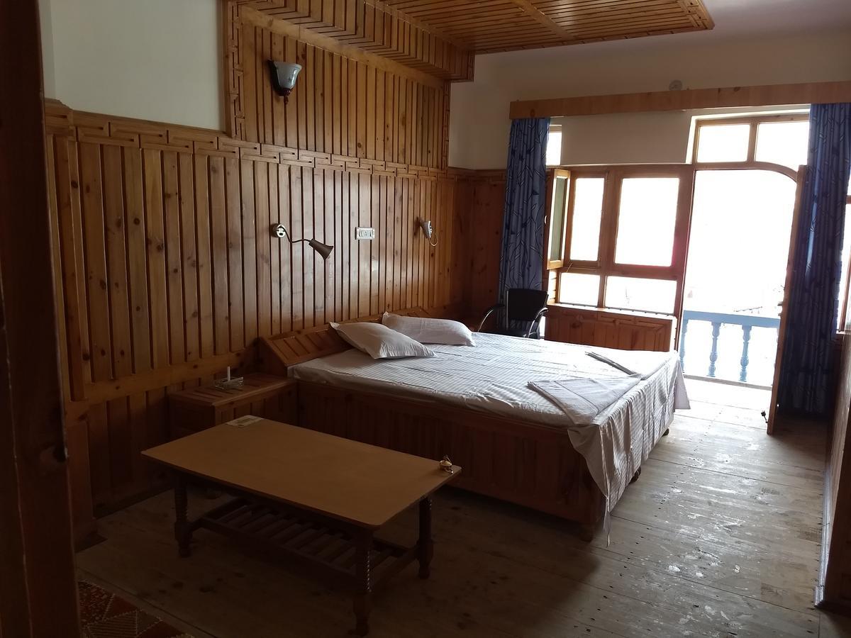 Reo Purguil Hotel Nako Kültér fotó
